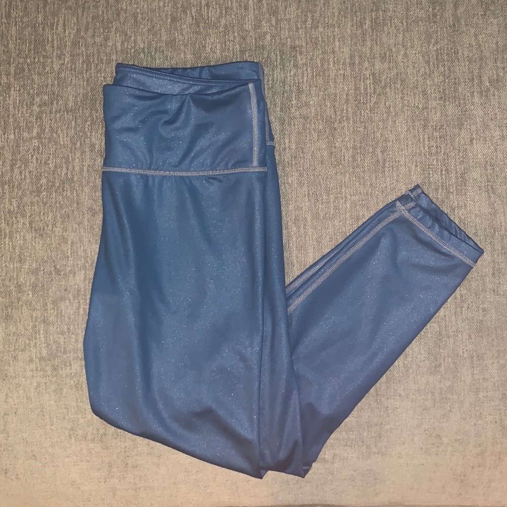 SOLD!   NWOT Athleta 7/8 leggings